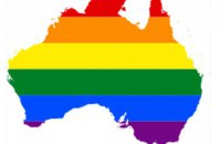 Австралійці схвалили на референдумі одностатеві шлюби