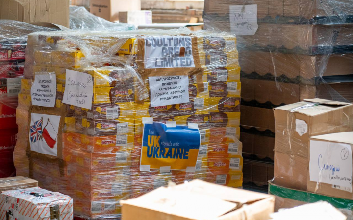 Казахстан отправил в Украину 20 тонн гуманитарной помощи