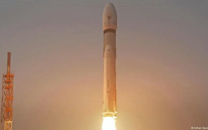 В Індії на орбіту вивели найважчий супутник в історії країни