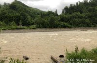 На Прикарпатье погиб мальчик, который упал в горную реку