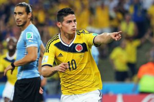 Колумбия, обыграв Уругвай, впервые пробилась в четвертьфинал ЧМ