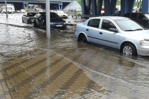 Украинцев предупредили о сильных дождях в ближайшие два дня