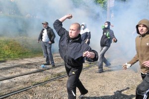 Суд арестовал еще двух "свободовцев" за сопротивление милиции во Львове
