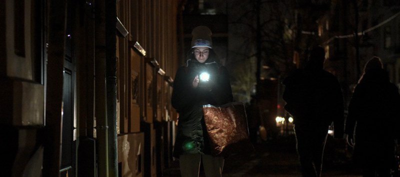 Світло по дві години на добу. Одна із найпотужніших атак по енергетиці України: чи досяг ворог мети? 