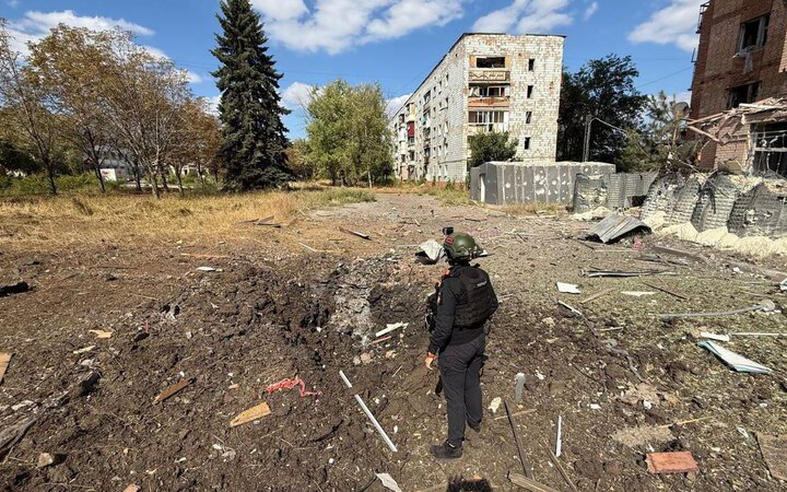 ОВА: у зоні активних бойових дій на Донеччині залишаються 14,4 тисячі цивільних
