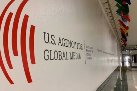 Журналісти Радіо Свобода звинуватили генерального директора USAGM у "вихолощенні незалежності"