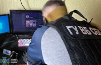 СБУ заявила про затримання у Києві хакерів за підозрою у створенні фейкових акаунтів керівників українських спецслужб