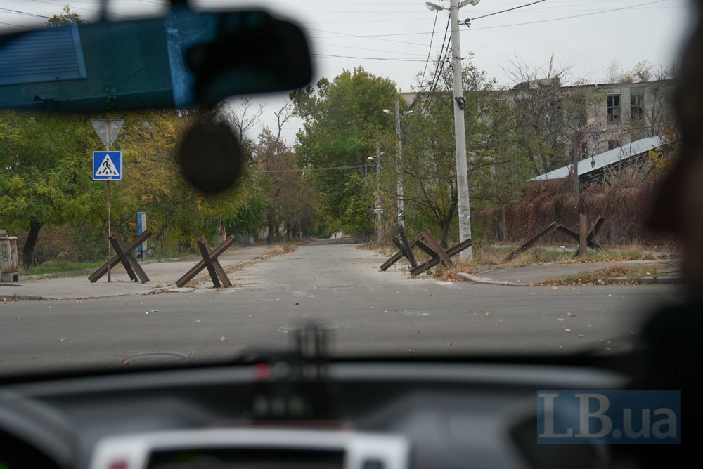 Прохід від центру до річки Дніпро перекритий