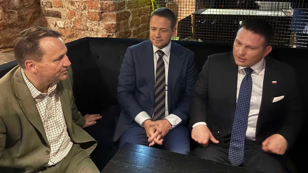 Радослав Сікорський, Рафал Тшасковський і Славомір Менцен