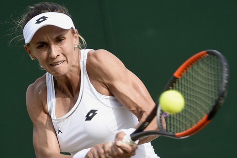 Цуренко вышла в третий круг теннисного Мастерса в Цинциннати, обыграв действующую чемпионку турнира