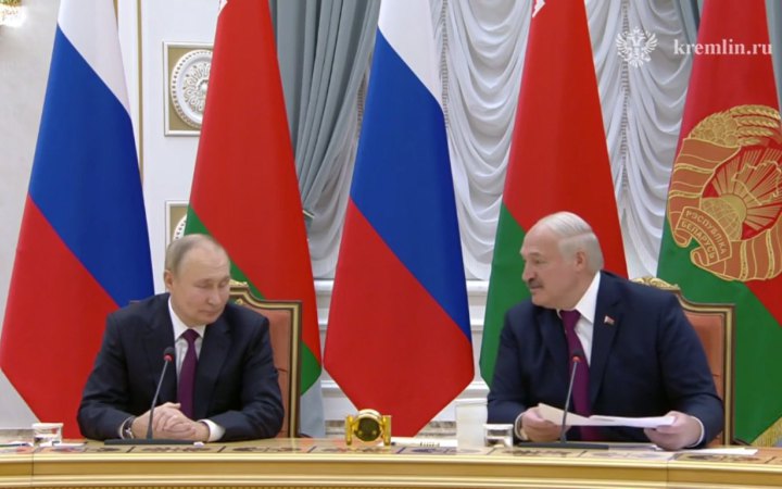 Зустріч Путіна і Лукашенка: Росія та Білорусь будуть разом виробляти зброю і проводити військові навчання
