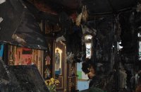 В Киеве пытались сжечь незаконную часовню на Десятинке