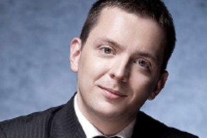 Перебіг приватизації в Україні викликає низку запитань, - експерт