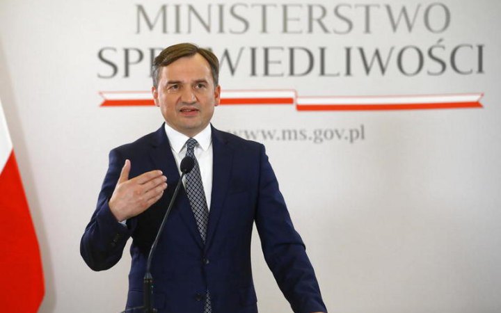 Ексміністра юстиції Польщі Зьобро позбавили депутатської недоторканності і дозволили арештувати