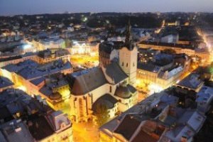 Львів може залишитися без вуличного освітлення