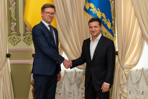 Эстония не планирует вывозить дипломатов из Украины, – посол
