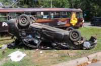 Киевский трамвай не разминулся с легковушкой: трое пострадавших
