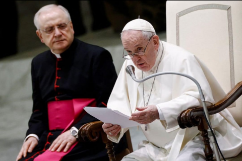 Папа Франциск объявил 2 марта днем поста за мир в Украине