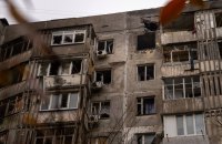 Росіяни обстріляли будівлю Херсонського водоканалу і будинки, є загиблі (оновлено)