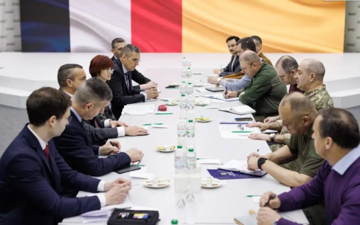 Україна і Франція поглиблюють оборонну співпрацю 