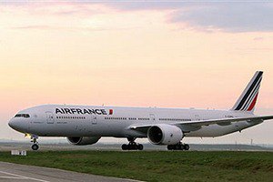 Air France купит полсотни лайнеров у Boeing и Airbus