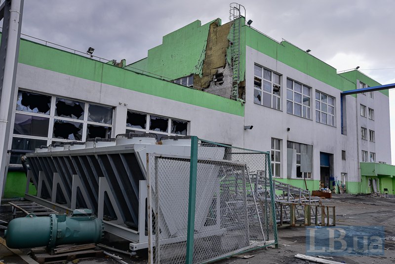 Зруйнований завод VIKNALAND в Димері.