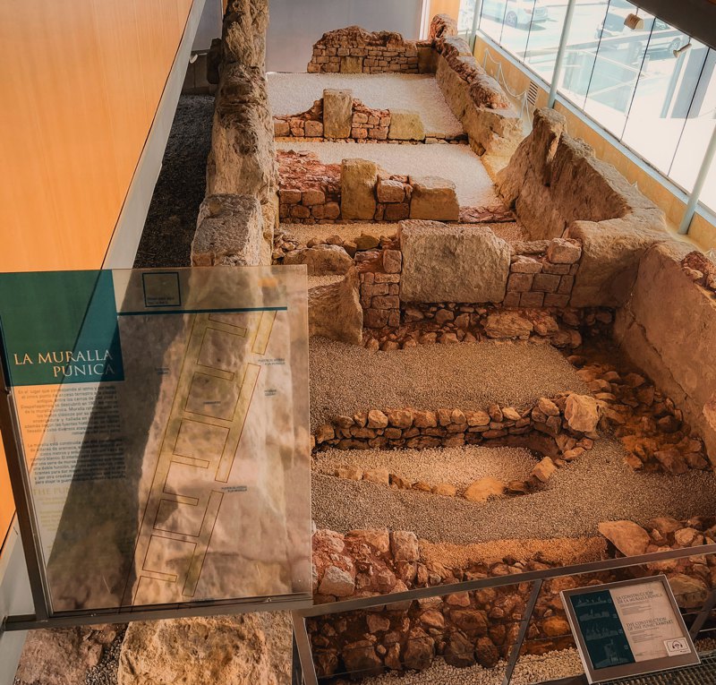 Карфагенські стіни в Іспанській Картахені