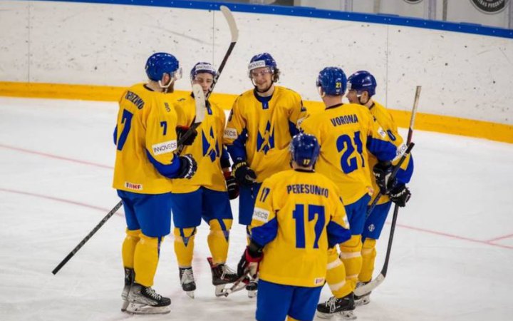 Україна програла Китаю на чемпіонаті світу з хокею