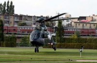 Вертолеты Януковича и Черновецкого будут сажать прямо во дворе