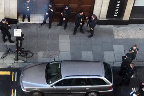 Полиция Лондона задержала мужчину, напавшего с ножом на штаб-квартиру Sony