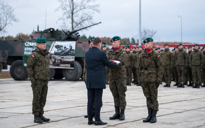 Польща розгорнула новий танковий батальйон на кордоні з Білоруссю: "щоб не допустити нападу"