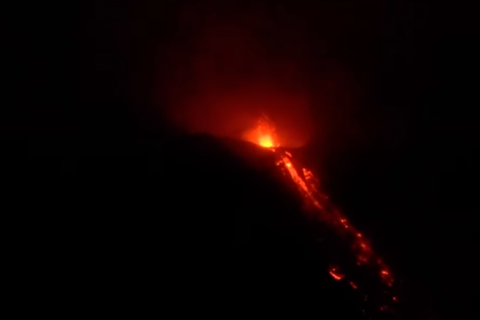 В Італії прокинувся вулкан Стромболі 