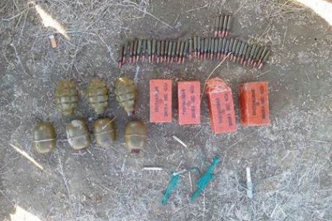 ​В зоне АТО обнаружены 2 тайника с оружием и боеприпасами 