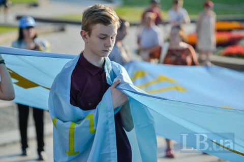 Батько зниклого в Криму Ервіна Ібрагімова в Європарламенті розповів про стеження за сином