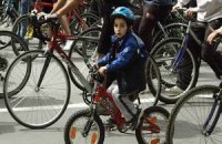 ​В Симферополе установят двухметровый велосипед