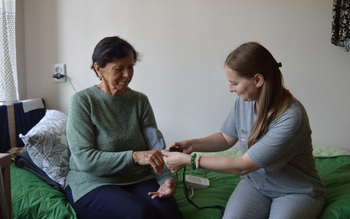 БФ “Карітас України” закликає допомогти прихисткам для літніх людей, яких евакуювали з прифронтових територій  