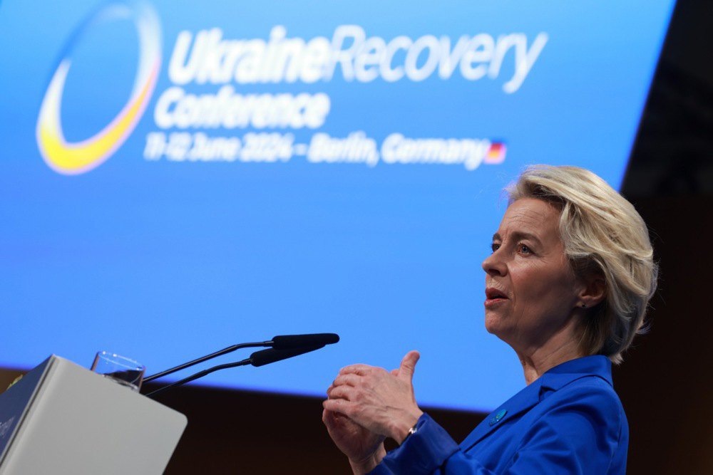 Президент Європейської комісії Урсула фон дер Ляєн виступає під час конференції про відновлення України в Берліні, Німеччина, 11 червня 2024 року