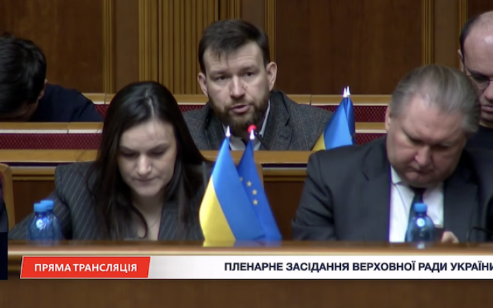 Виплати після народження дитини: Мінсоц обіцяє переказ сьогодні або "в крайньому випадку в понеділок"