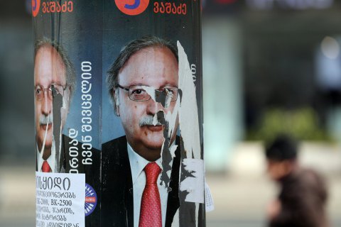 Грузинская оппозиция отказалась признать результаты выборов президента