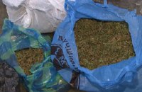 33-річний мешканець Вінницької області зберігав удома 60 кг наркотиків