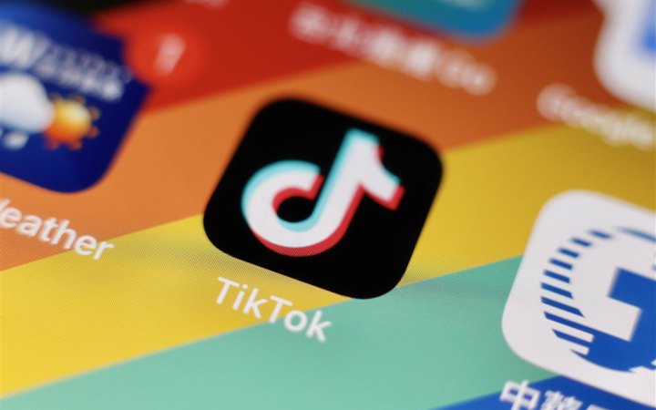 Франція заборонила хештег у TikTok, який пропагував нездорові поради про схуднення