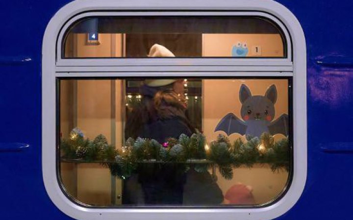 Укрзалізниця: дільниця "Барвінкове-Лозова-Краматорськ" залишається зоною підвищеного ризику