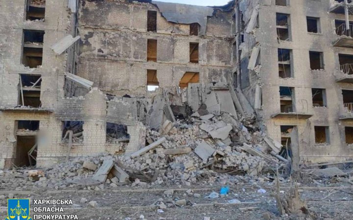 У Куп’янську після авіаудару Росії під завалами можуть залишатися люди 