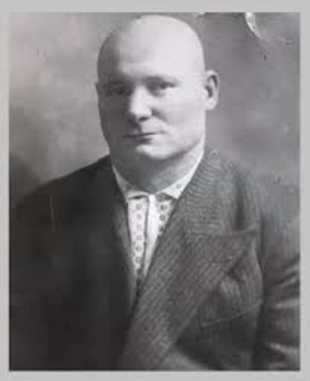 Льова Задов