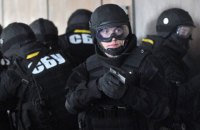 В центре Киева со стрельбой задержали курьеров конвертцентра