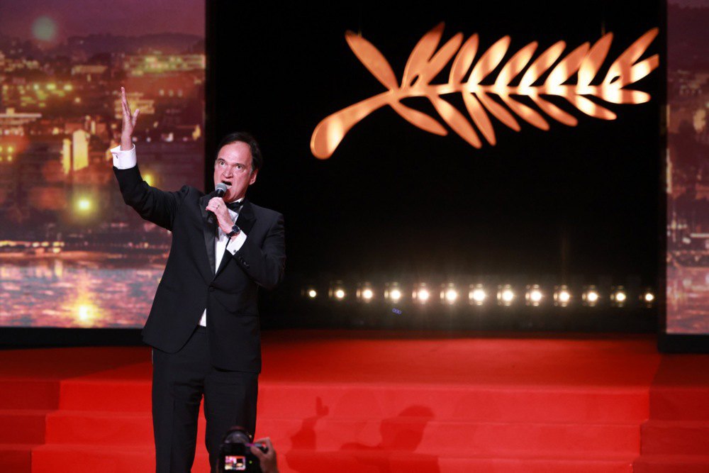 Квентін Тарантіно на сцені Каннського кінофестивалю