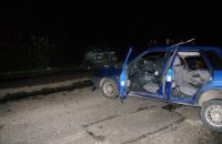 В Днепропетровске пьяный водитель разбил восемь авто