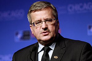Коморовський закликав журналістів і політиків до відповідальності за свої слова