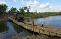 Военные возвели мост на реке Казенный Торец вблизи Славянска