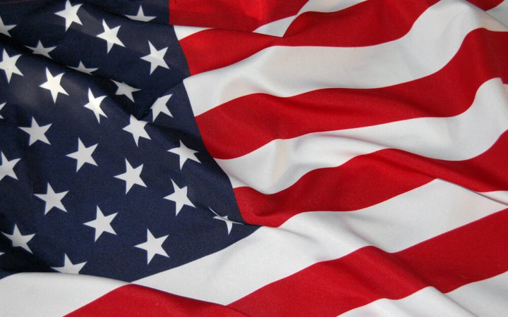 FT: посольство США в Лондоні відмовляє у візах топменеджерам через незначні правопорушення